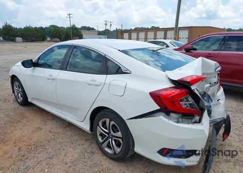 2018 Honda Civic Lx z USA, uszkodzony, nr VIN 2HGFC2F53JH553093